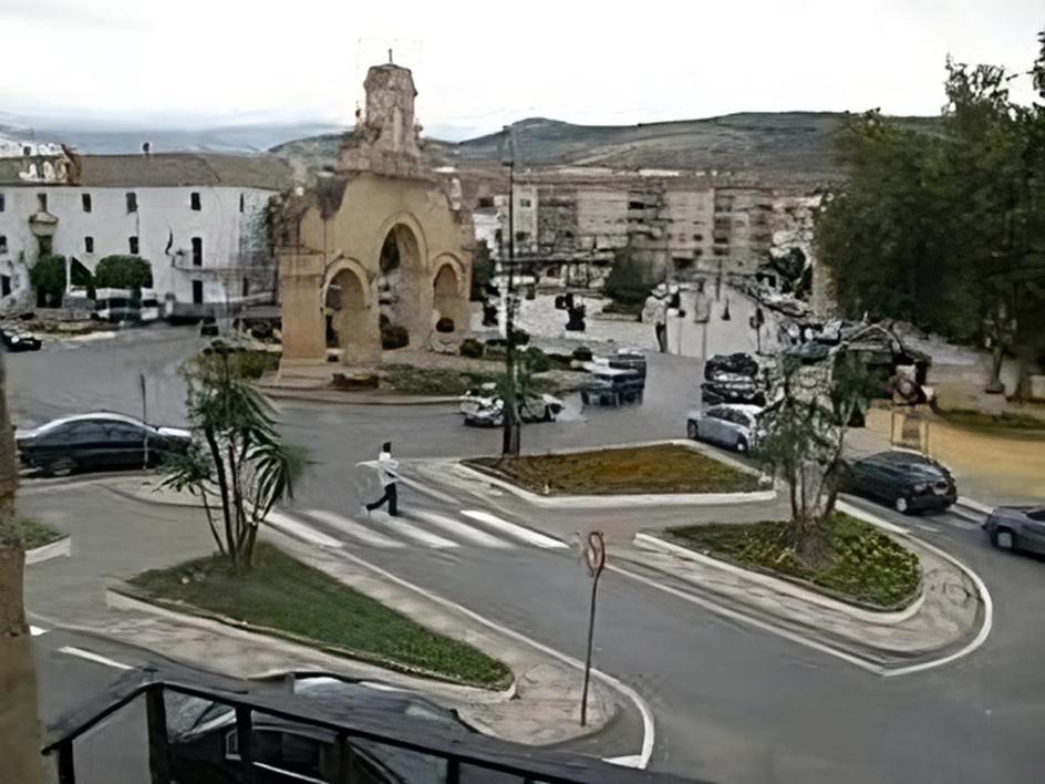 Hostal Colon Antequera Extérieur photo
