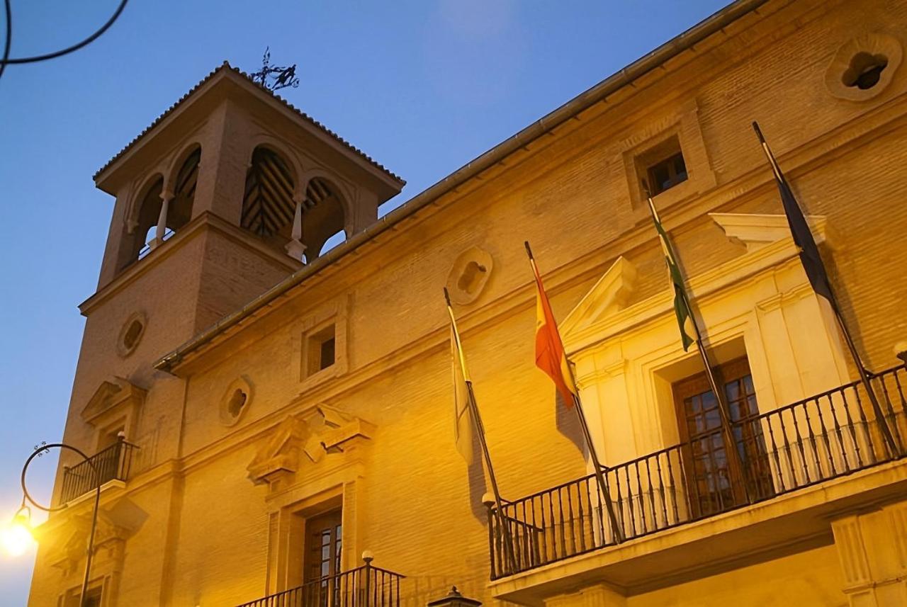Hostal Colon Antequera Extérieur photo