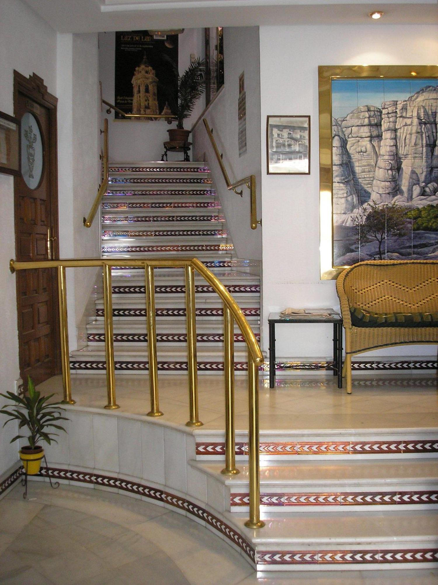 Hostal Colon Antequera Extérieur photo